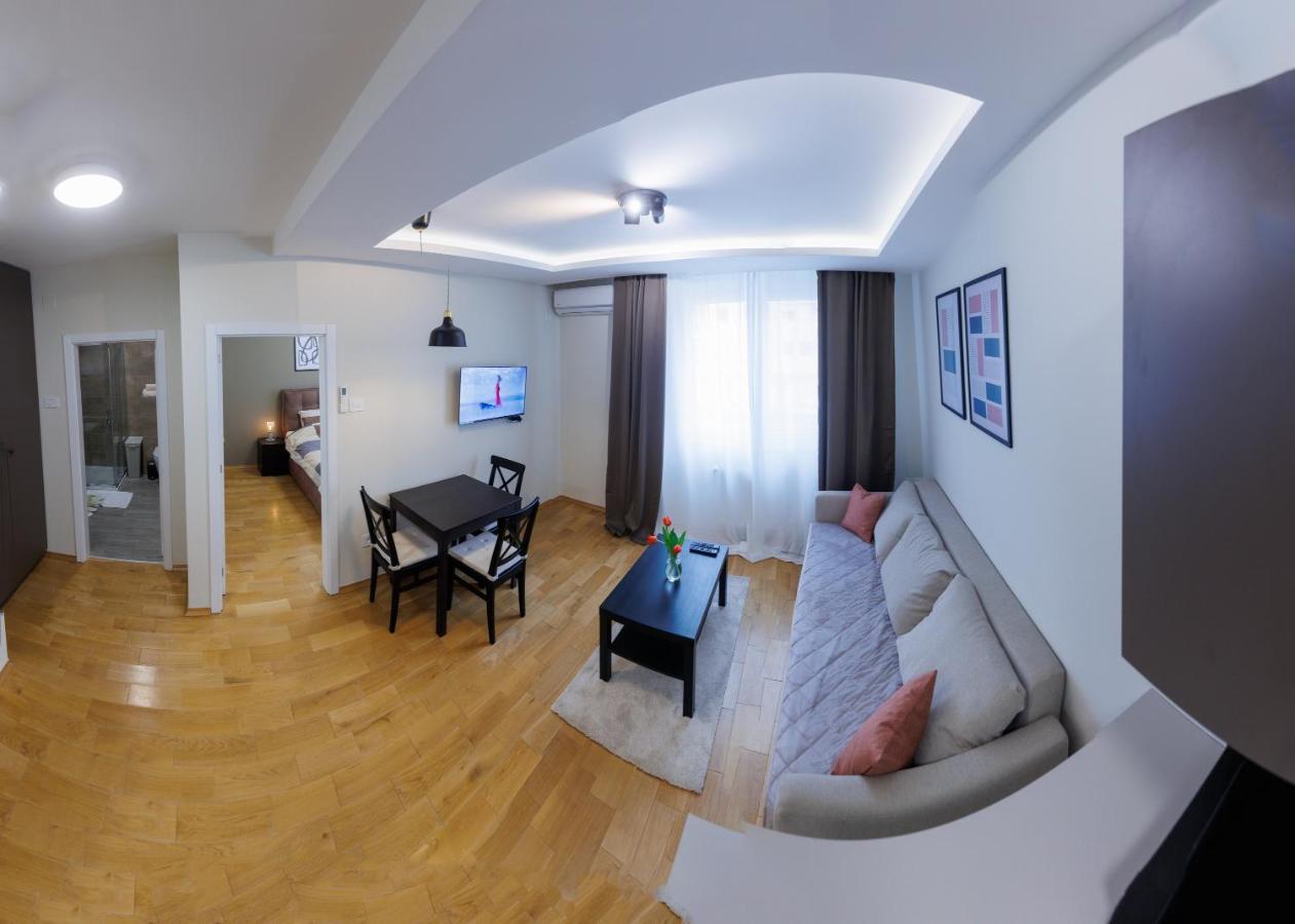 Black & White Apartment Subotica Exterior photo
